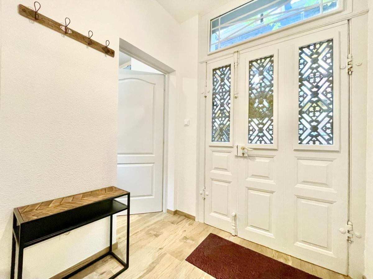 Colmar - Le Nichoir - Centre Historique - Parking Gratuit - Box Velo & Poussette Apartment Ngoại thất bức ảnh