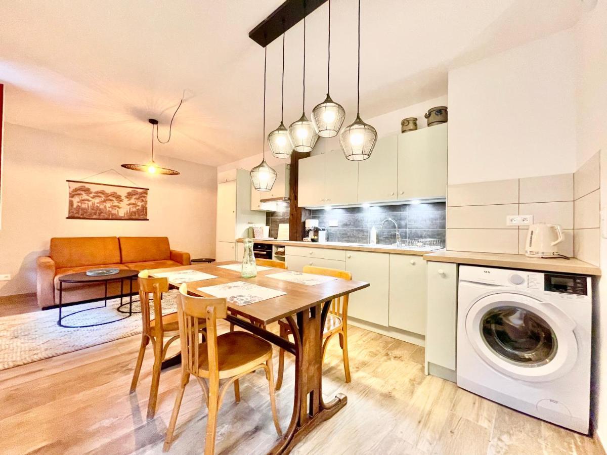 Colmar - Le Nichoir - Centre Historique - Parking Gratuit - Box Velo & Poussette Apartment Ngoại thất bức ảnh